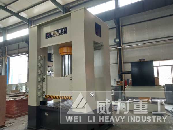 800噸框架式液壓沖床