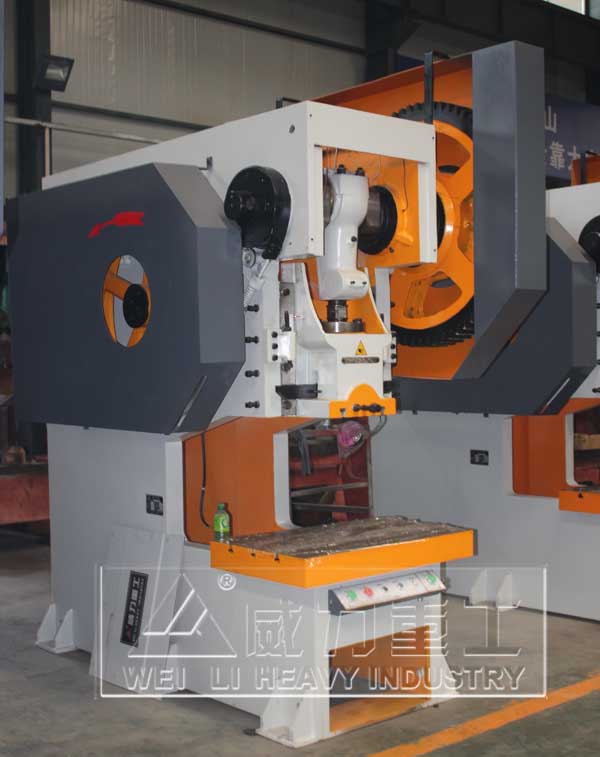 100噸深喉沖床喉口深度800