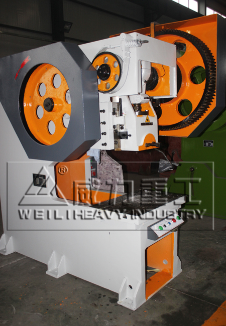 63噸沖床喉口深度800mm