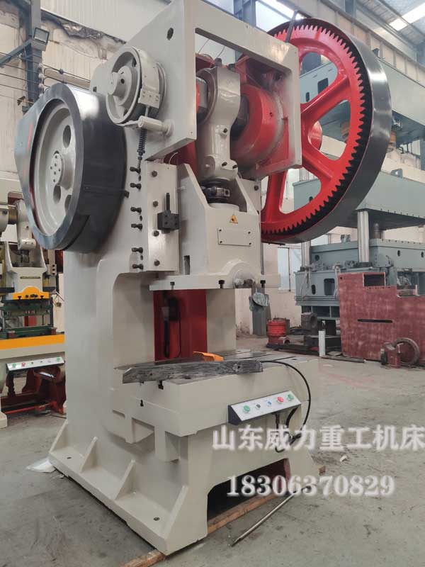 山東200噸沖床圖片